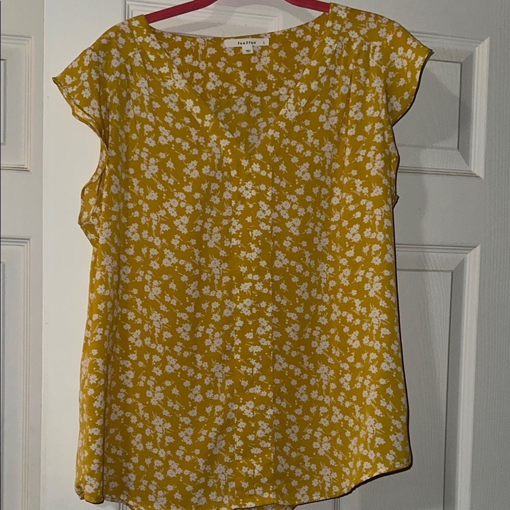Fun 2 Fun Yellow Cap Sleeve Blouse Relaxed Fit